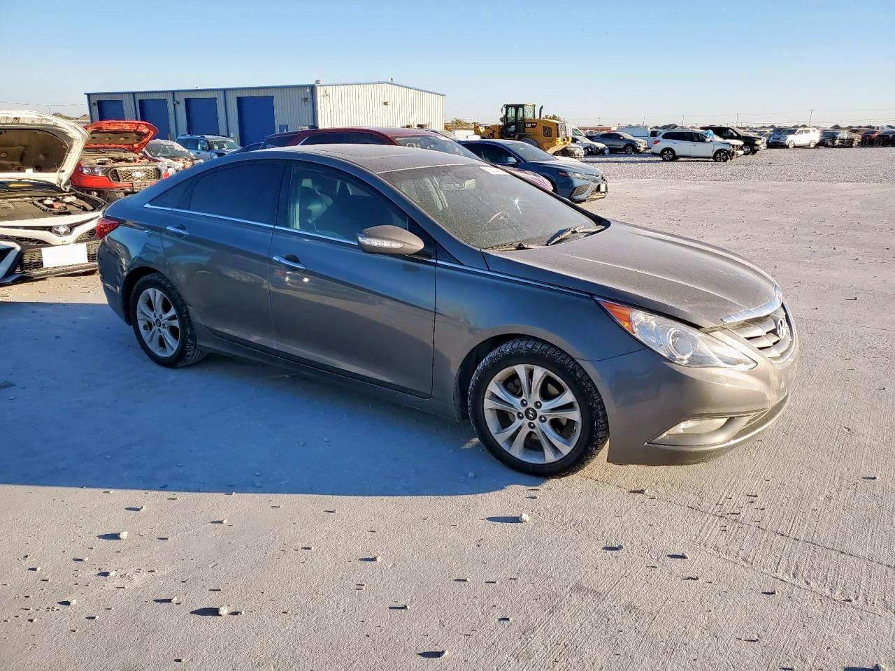 2011 HYUNDAI SONATA