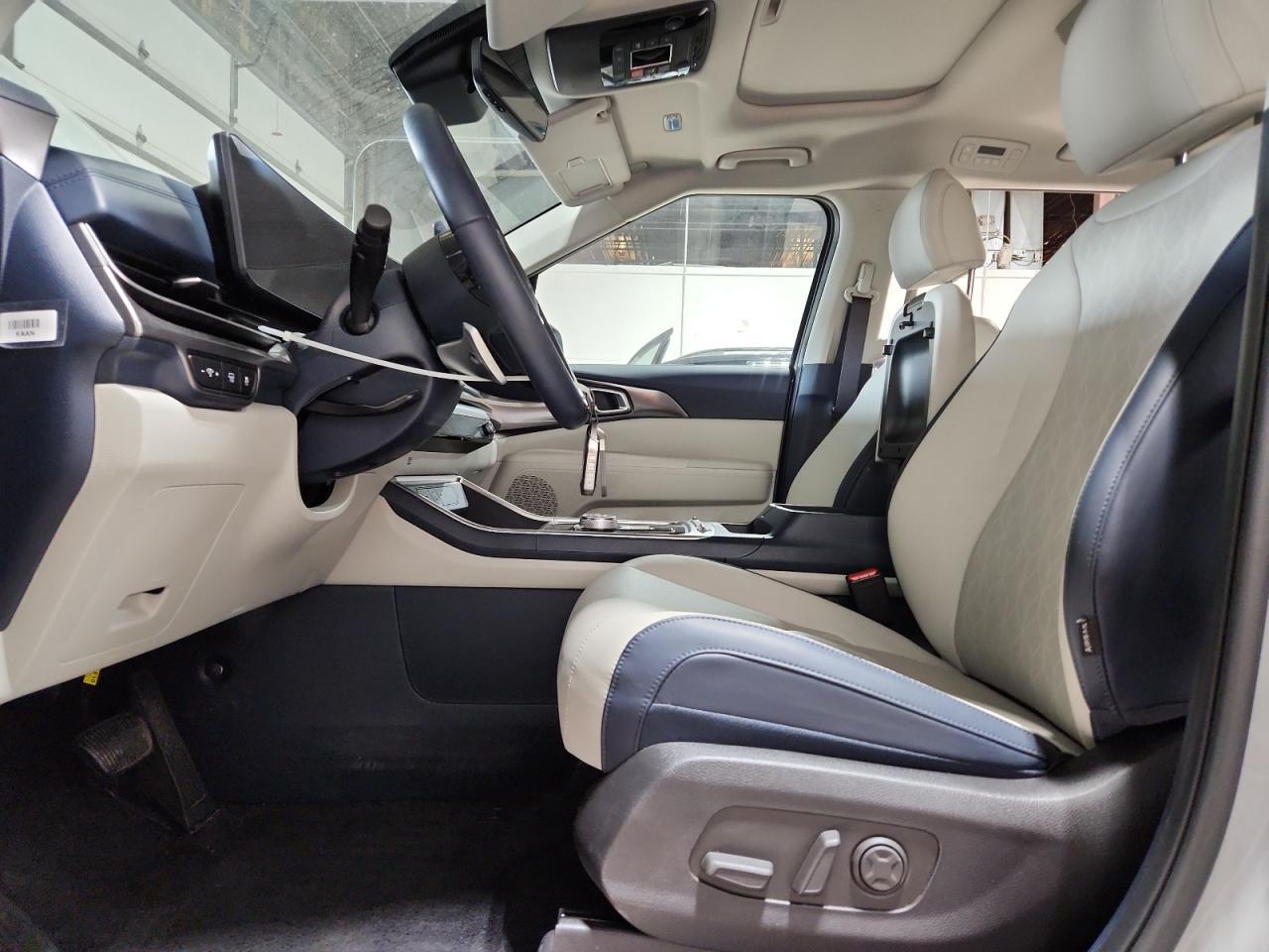 2025 KIA Carnival