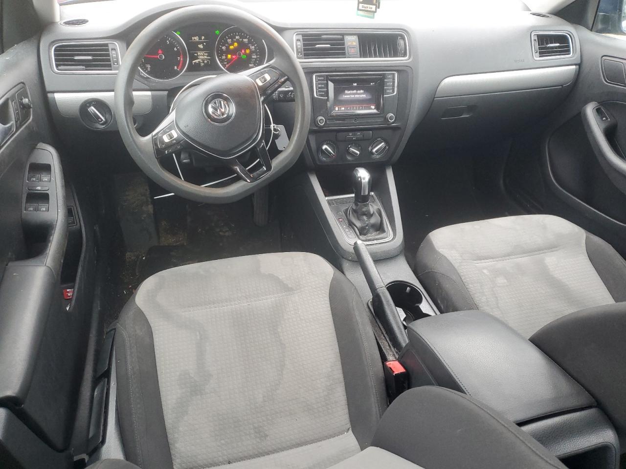 2017 VOLKSWAGEN JETTA