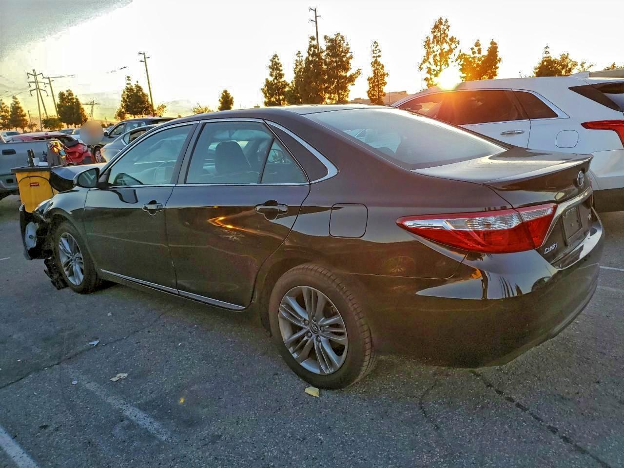 2017 TOYOTA CAMRY
