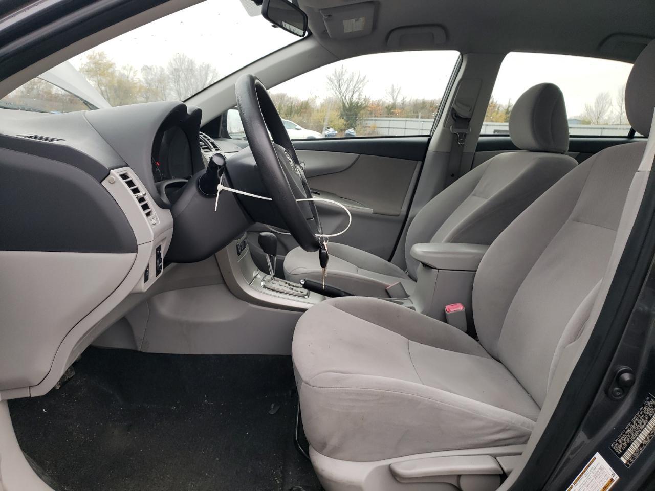 2011 TOYOTA COROLLA