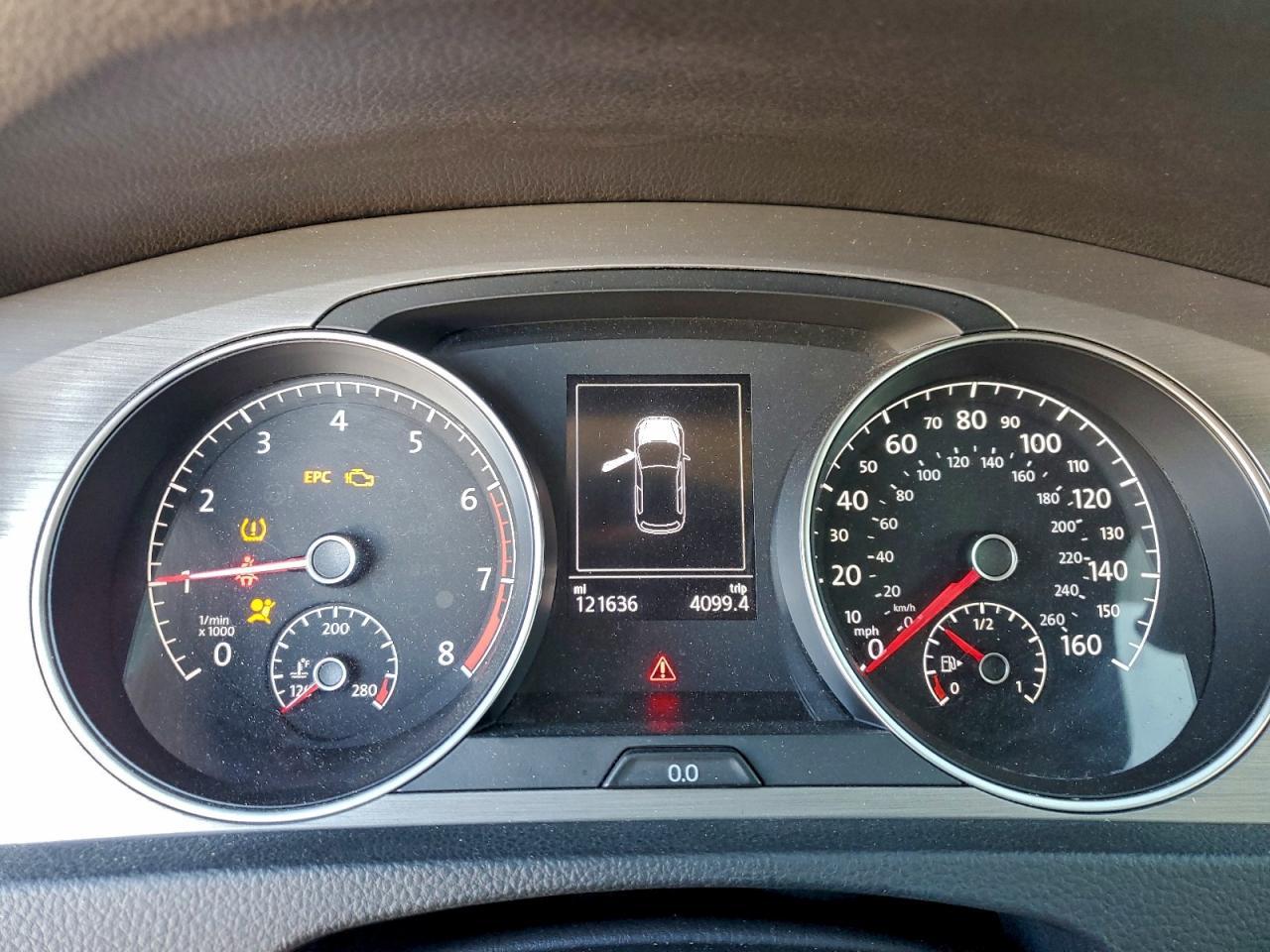 2016 VOLKSWAGEN GOLF