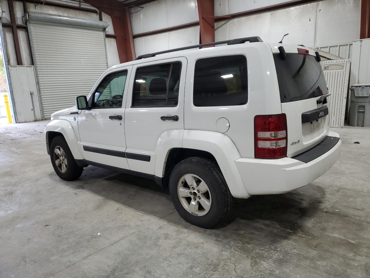 2012 JEEP Liberty