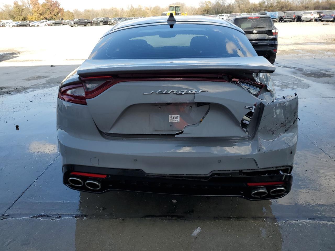 2020 KIA Stinger