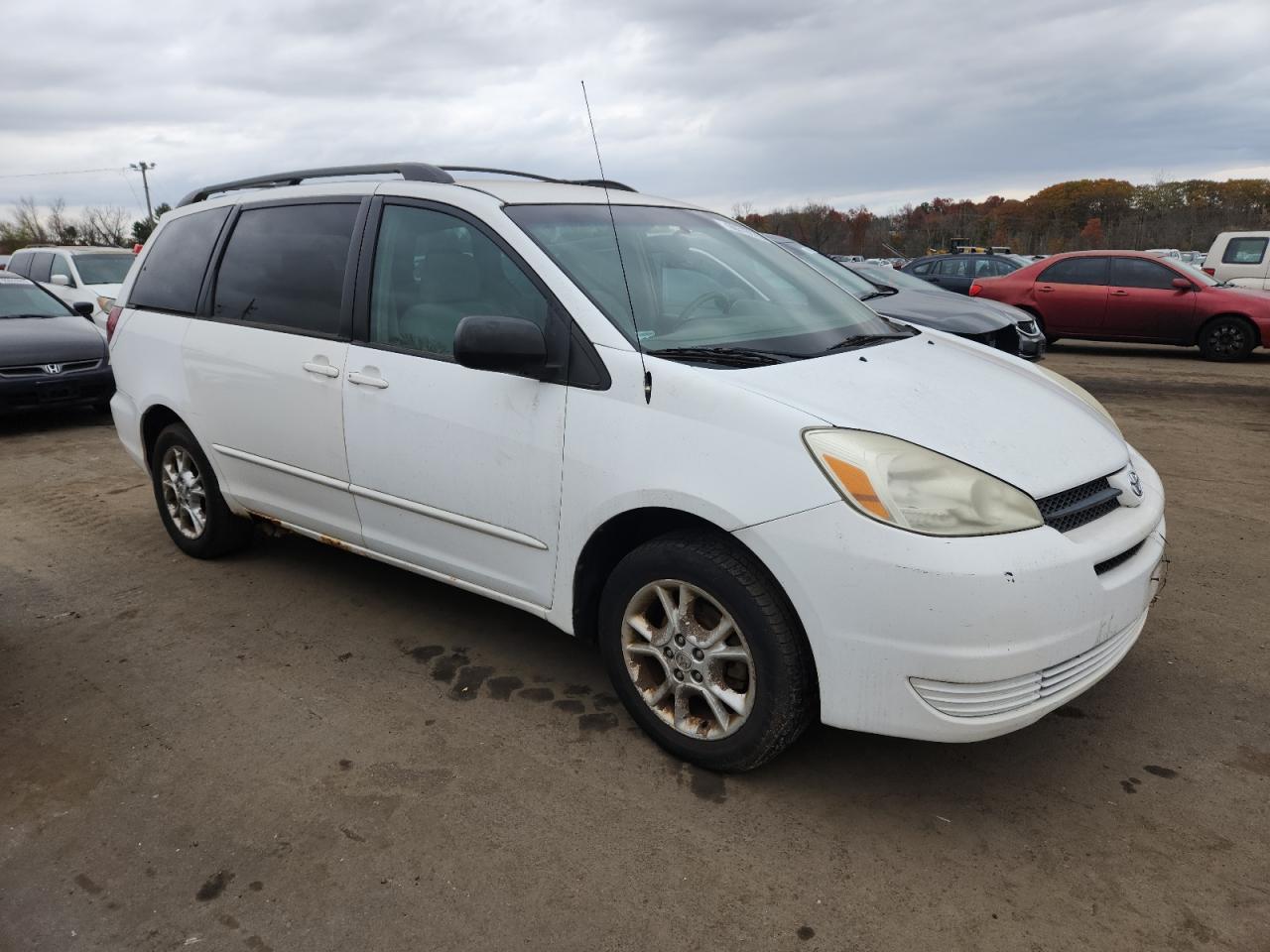 2005 TOYOTA SIENNA