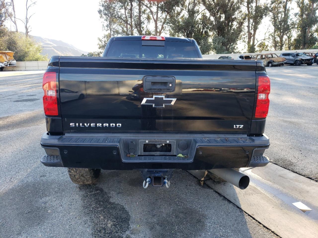 2017 CHEVROLET Silverado 2500