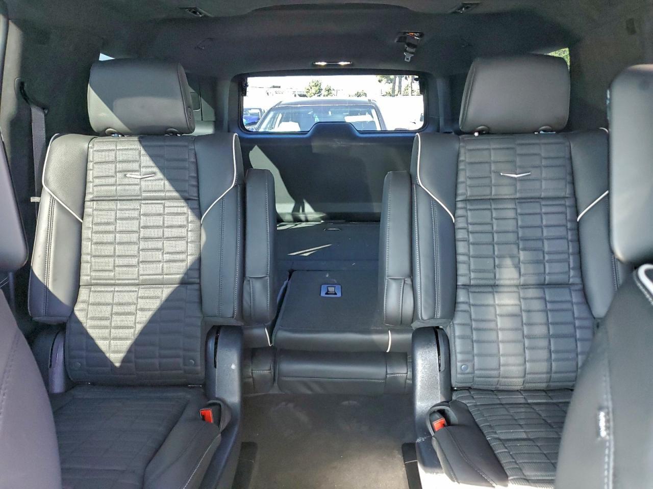 2025 CADILLAC ESCALADE