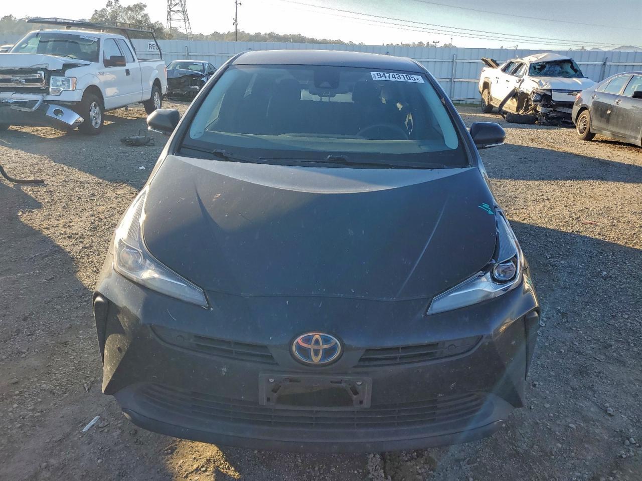 2019 TOYOTA PRIUS