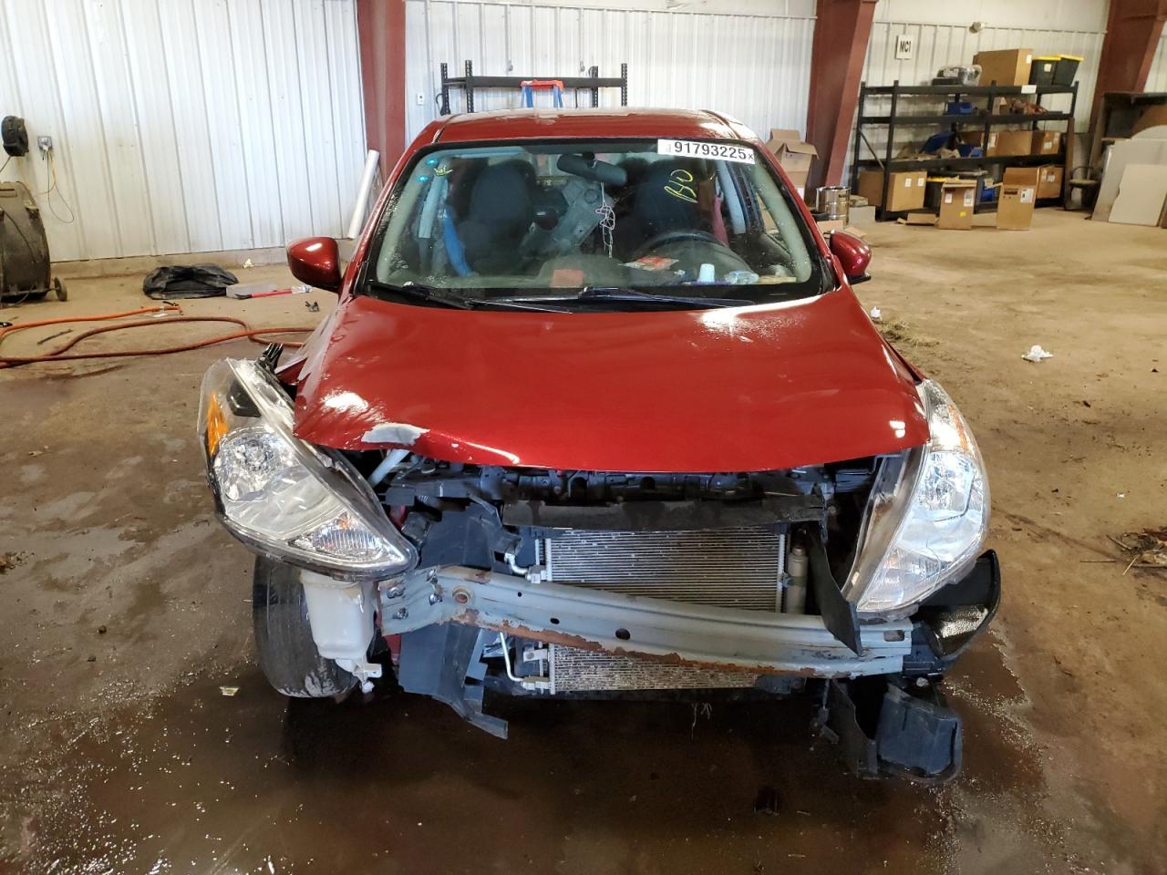 2019 NISSAN VERSA