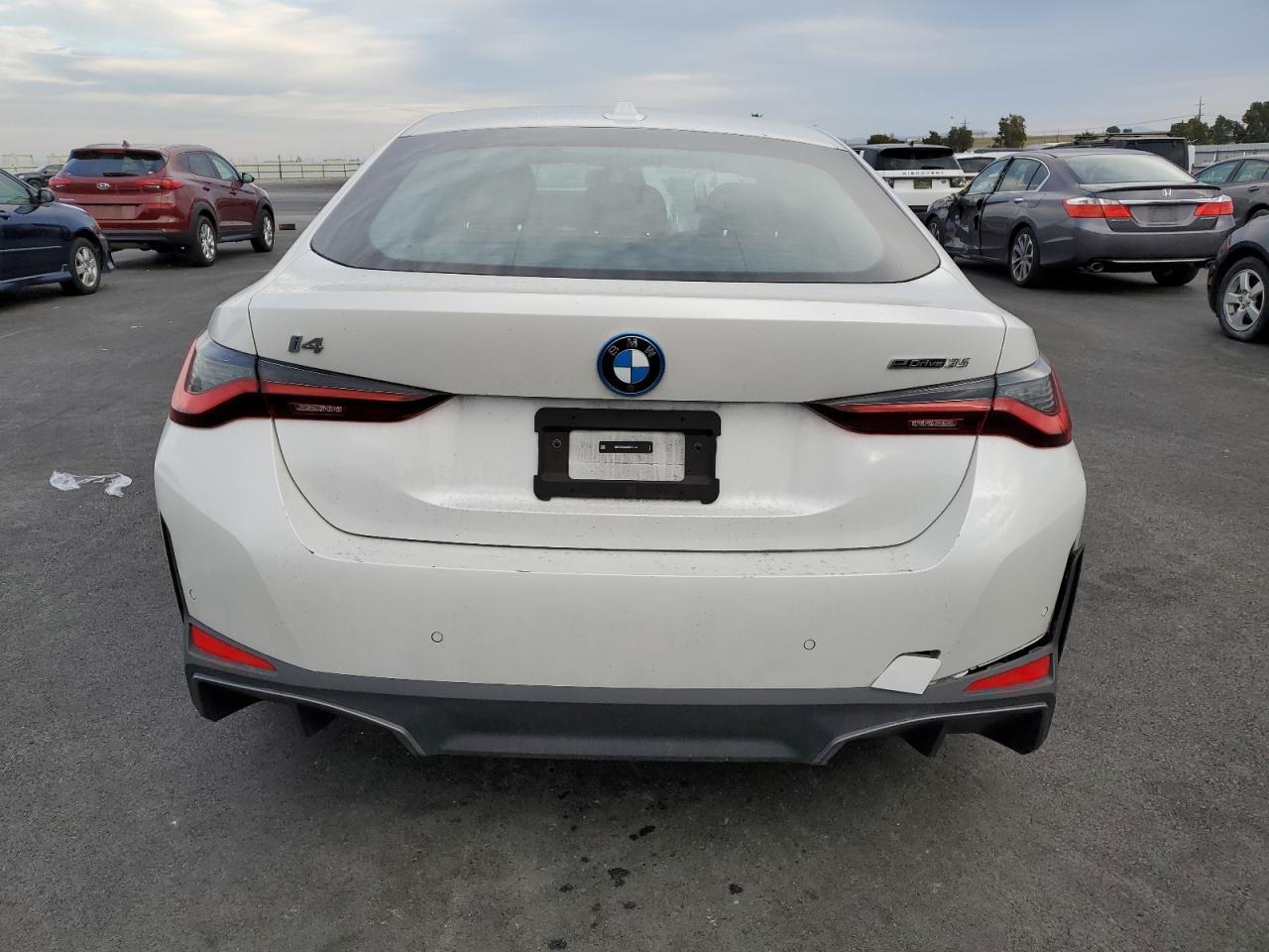 2024 BMW i4