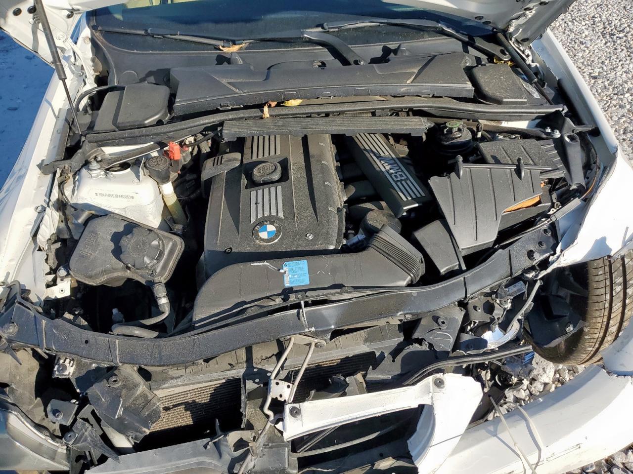2011 BMW 3 SERIES