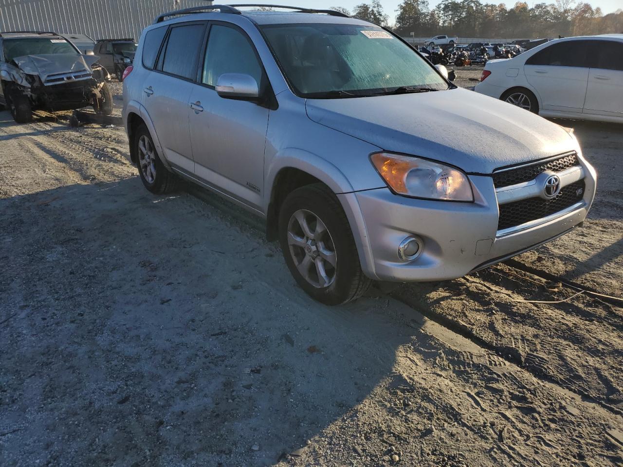 2009 TOYOTA RAV4