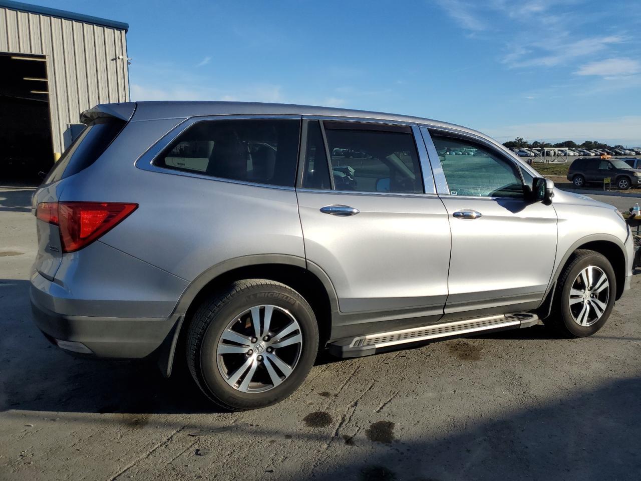 2016 HONDA PILOT