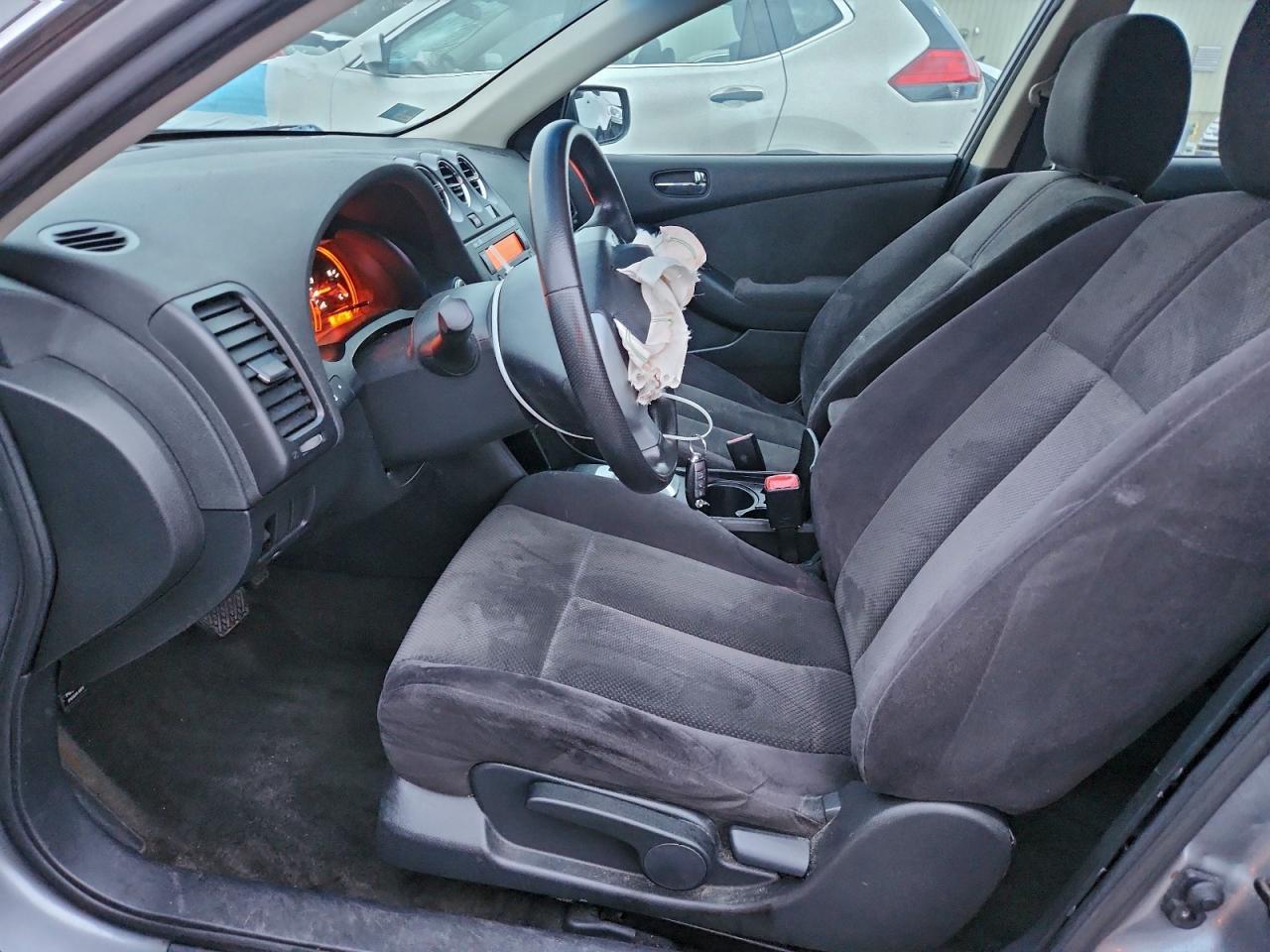 2009 NISSAN ALTIMA
