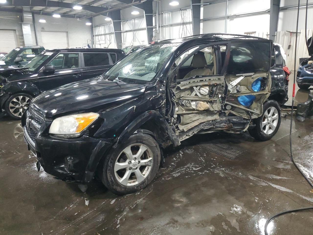 2011 TOYOTA RAV4