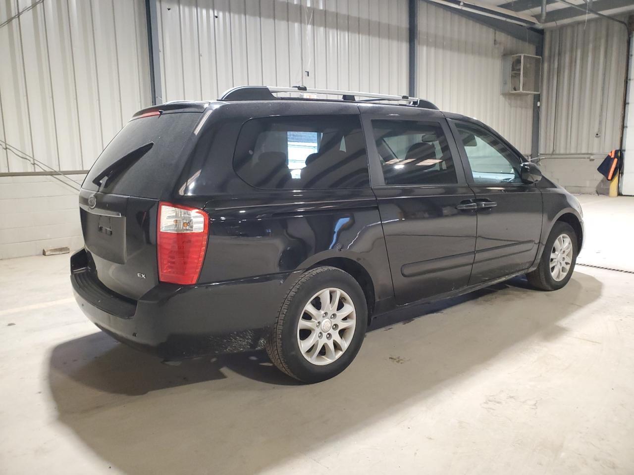 2008 KIA SEDONA
