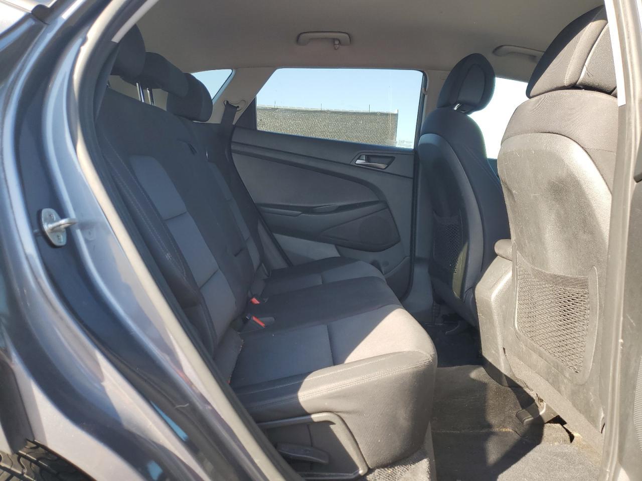 2017 HYUNDAI TUCSON