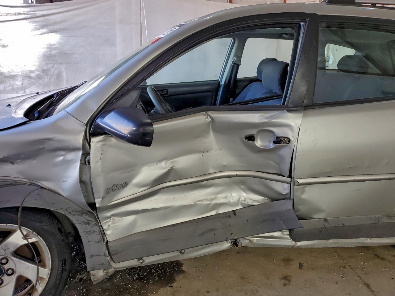 2003 PONTIAC VIBE