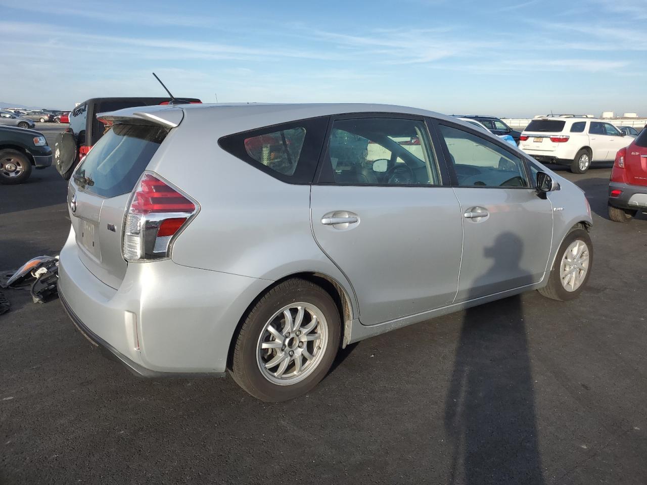 2017 TOYOTA PRIUS V