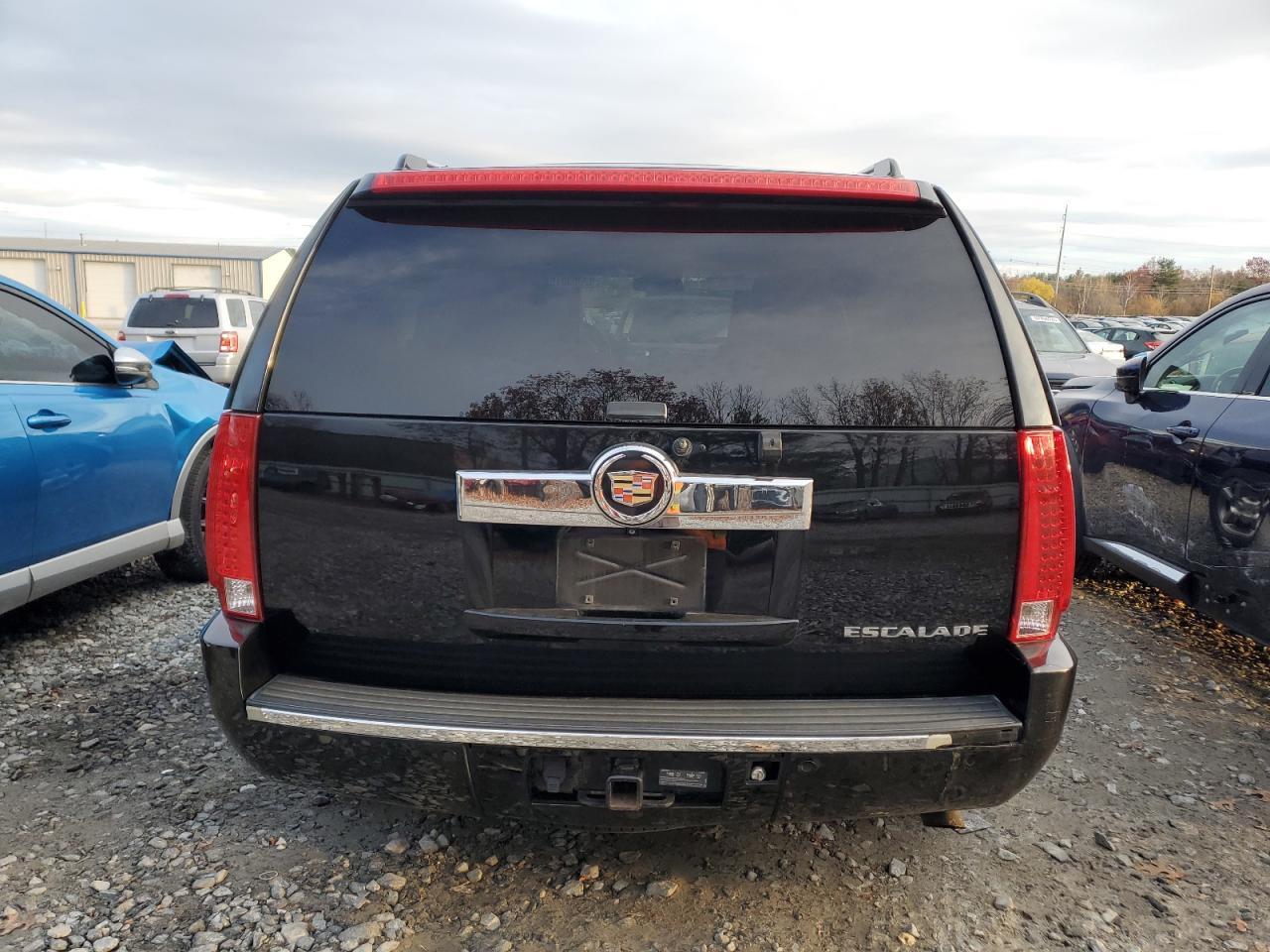 2013 CADILLAC ESCALADE
