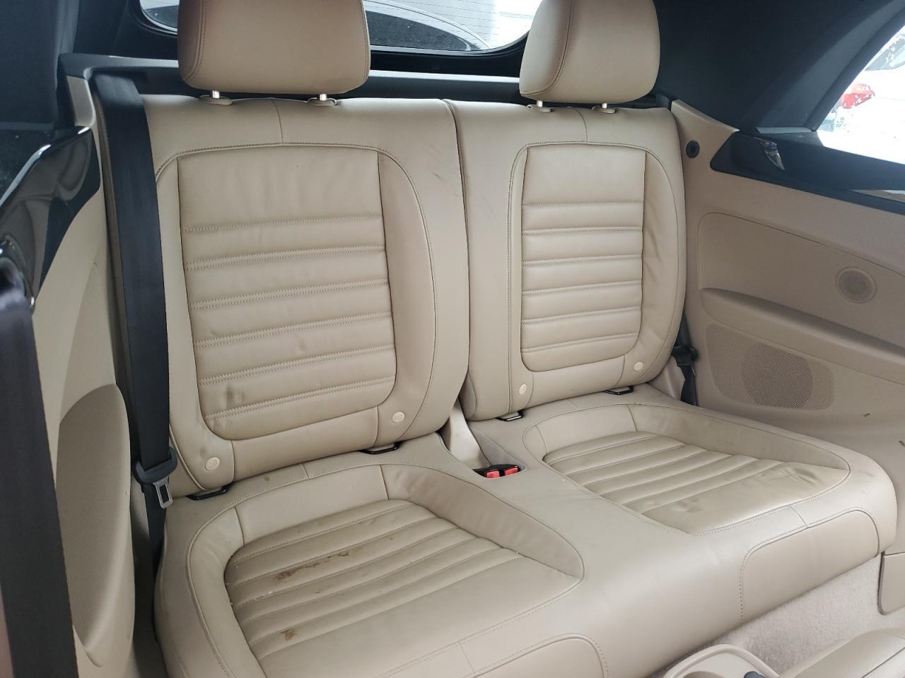 2013 VOLKSWAGEN Beetle