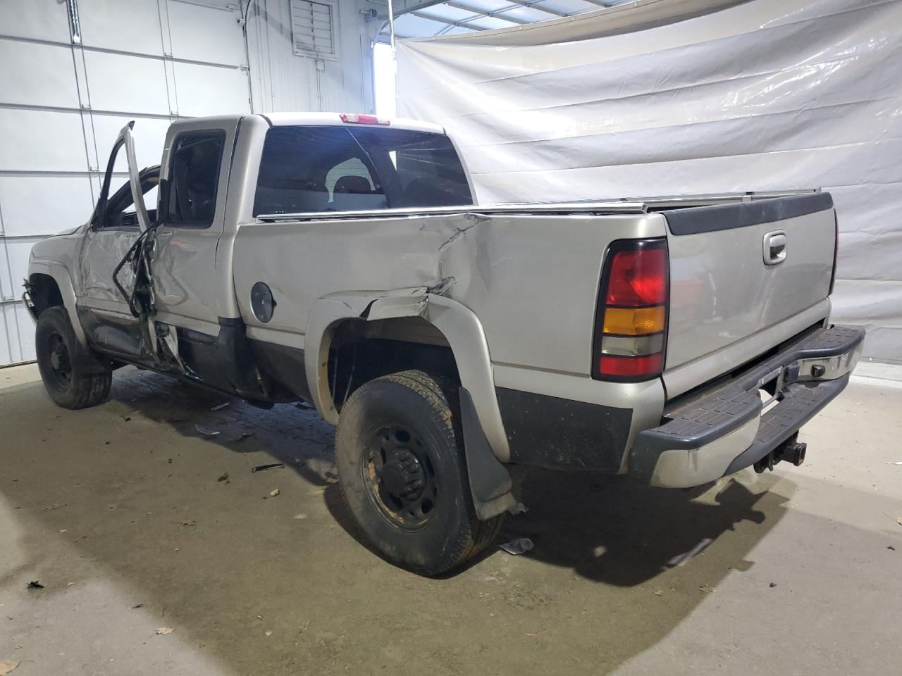 2005 GMC Sierra