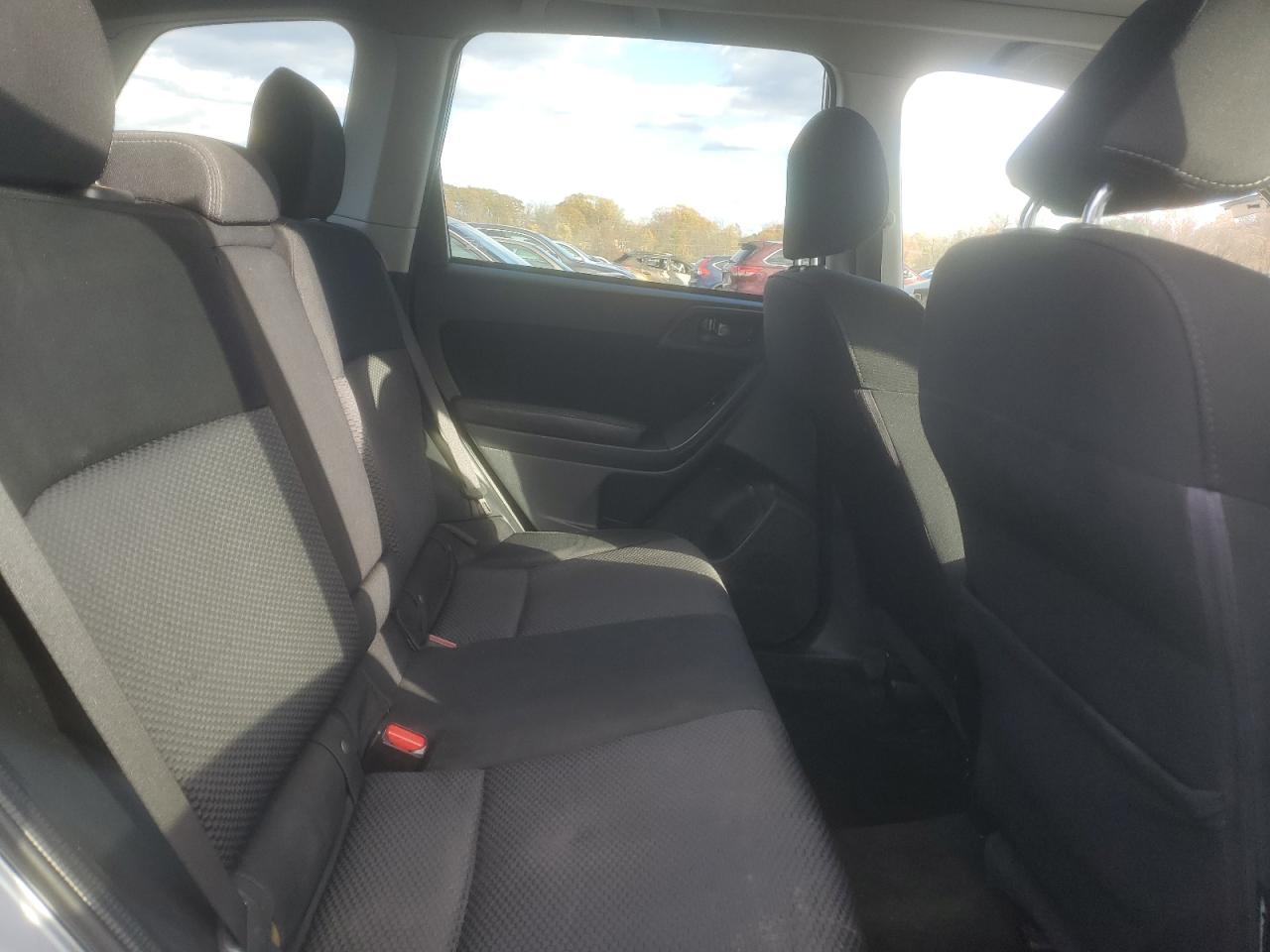 2016 SUBARU FORESTER