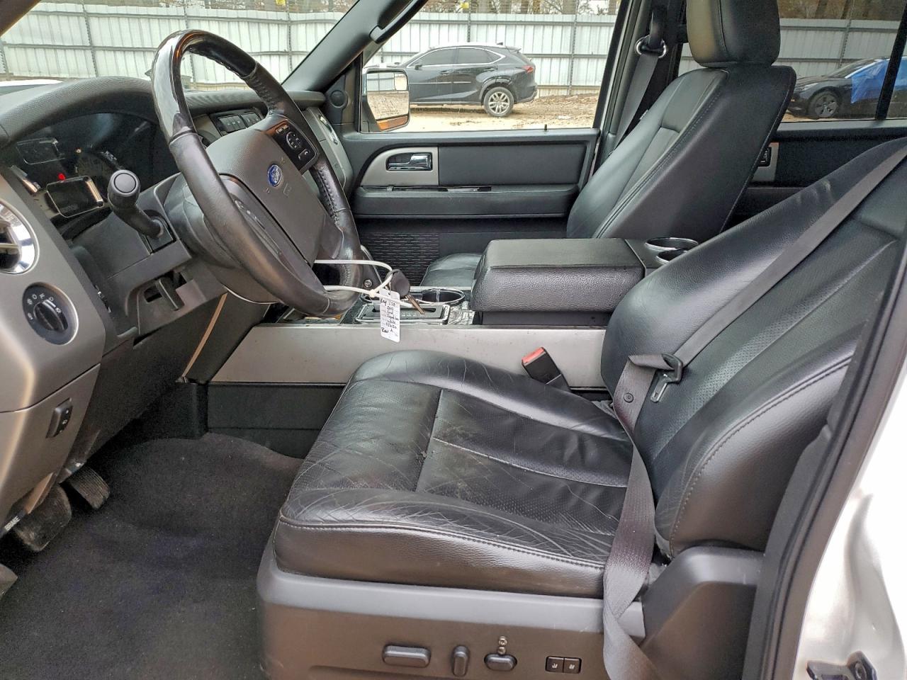 2013 FORD Expedition