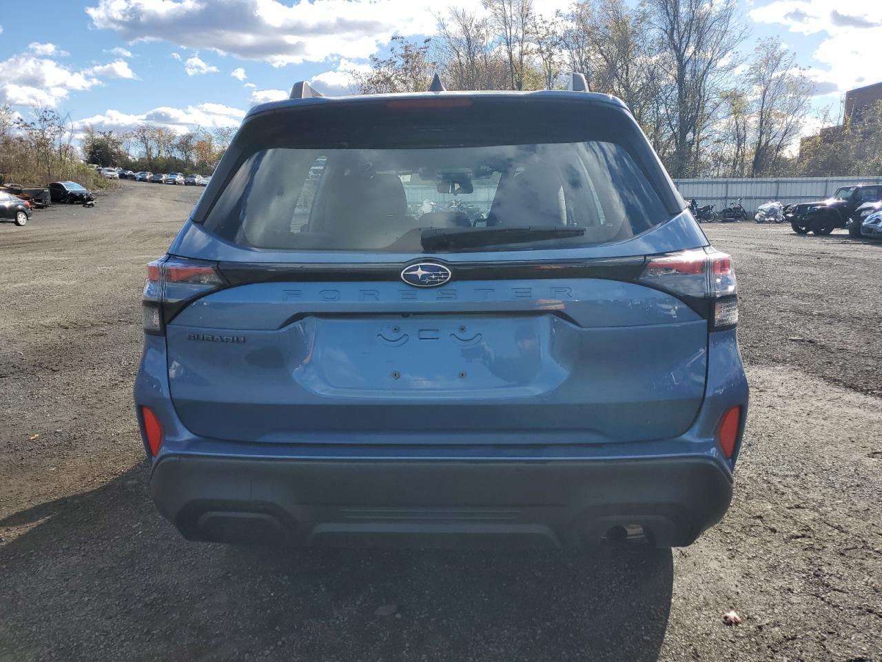 2025 SUBARU FORESTER