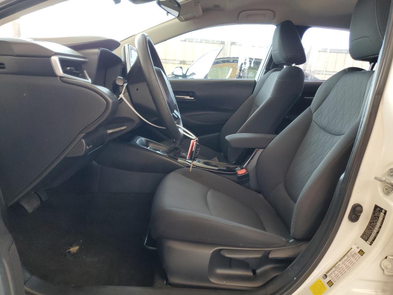 2021 TOYOTA COROLLA