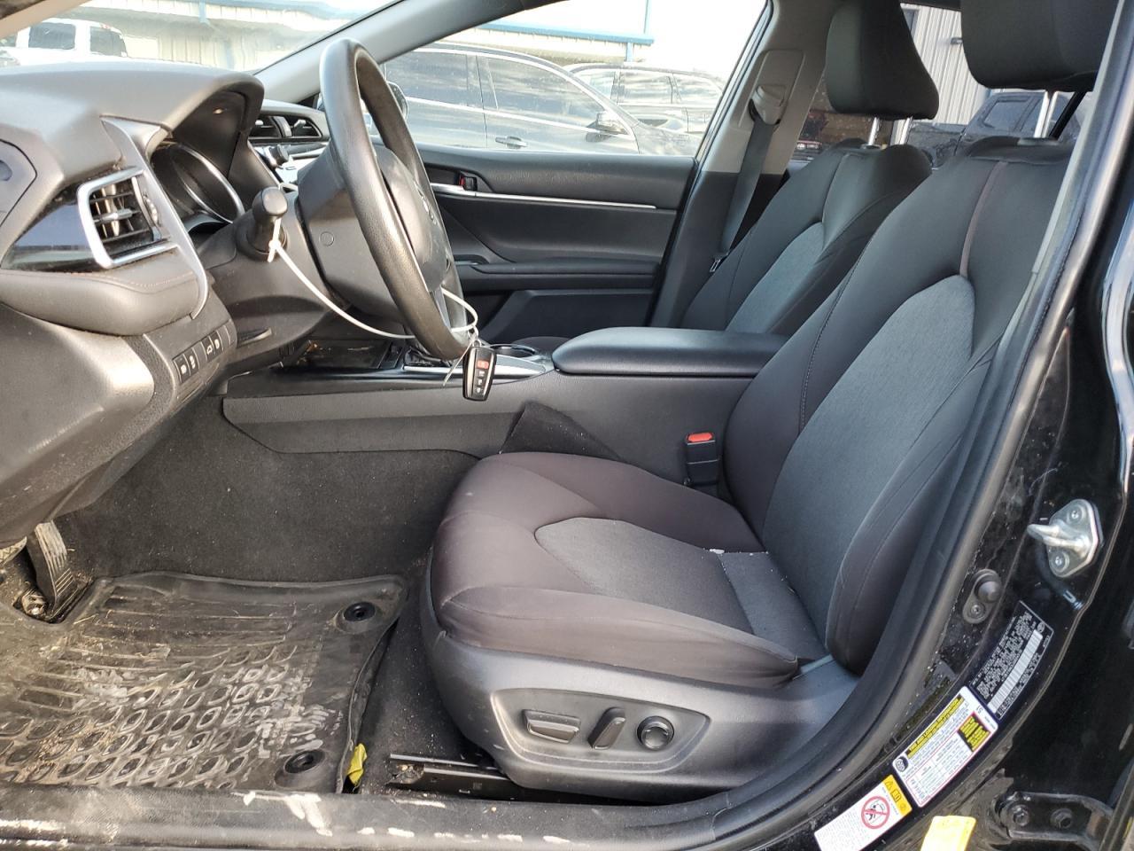 2018 TOYOTA CAMRY