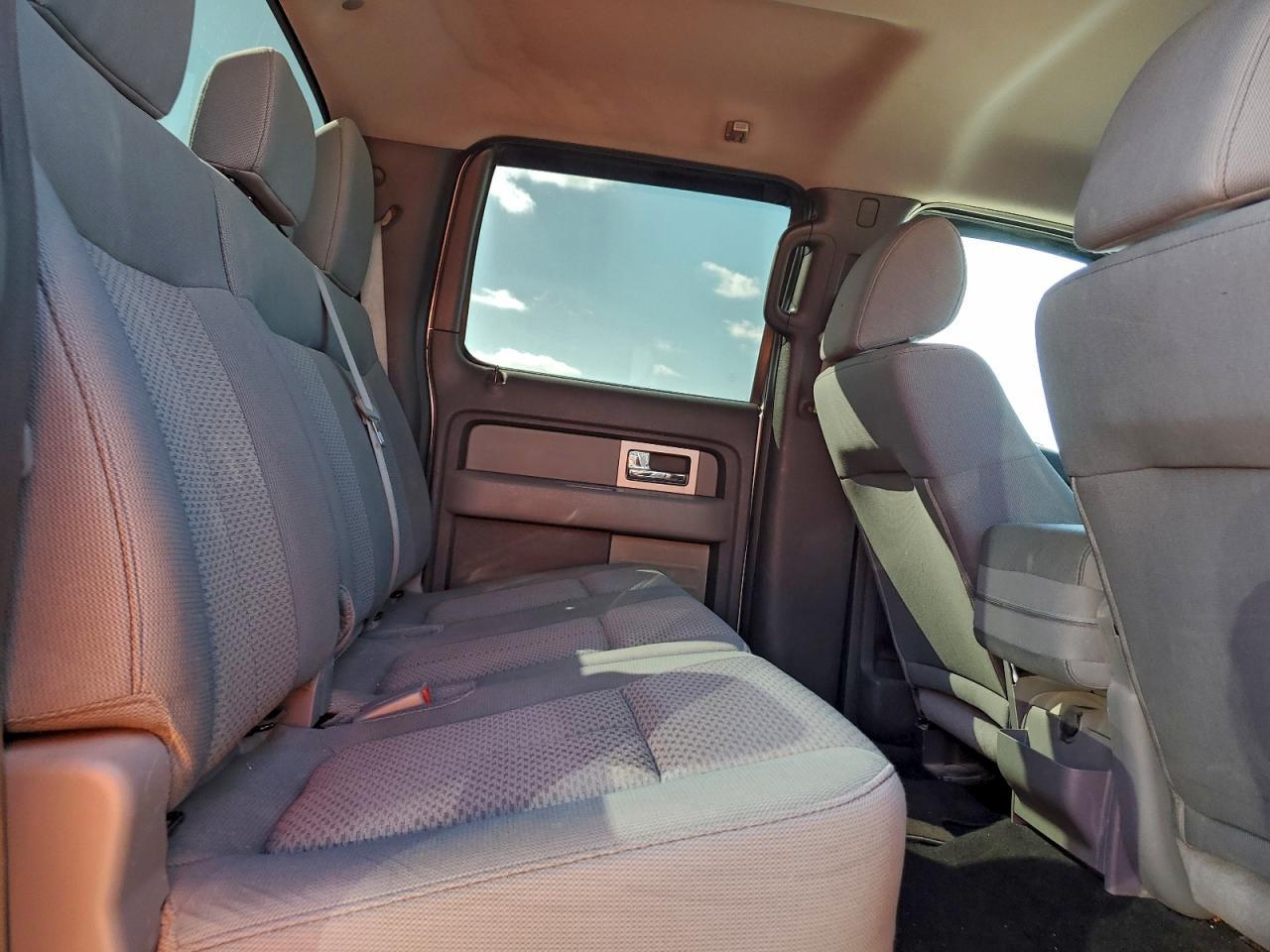 2011 FORD F-150