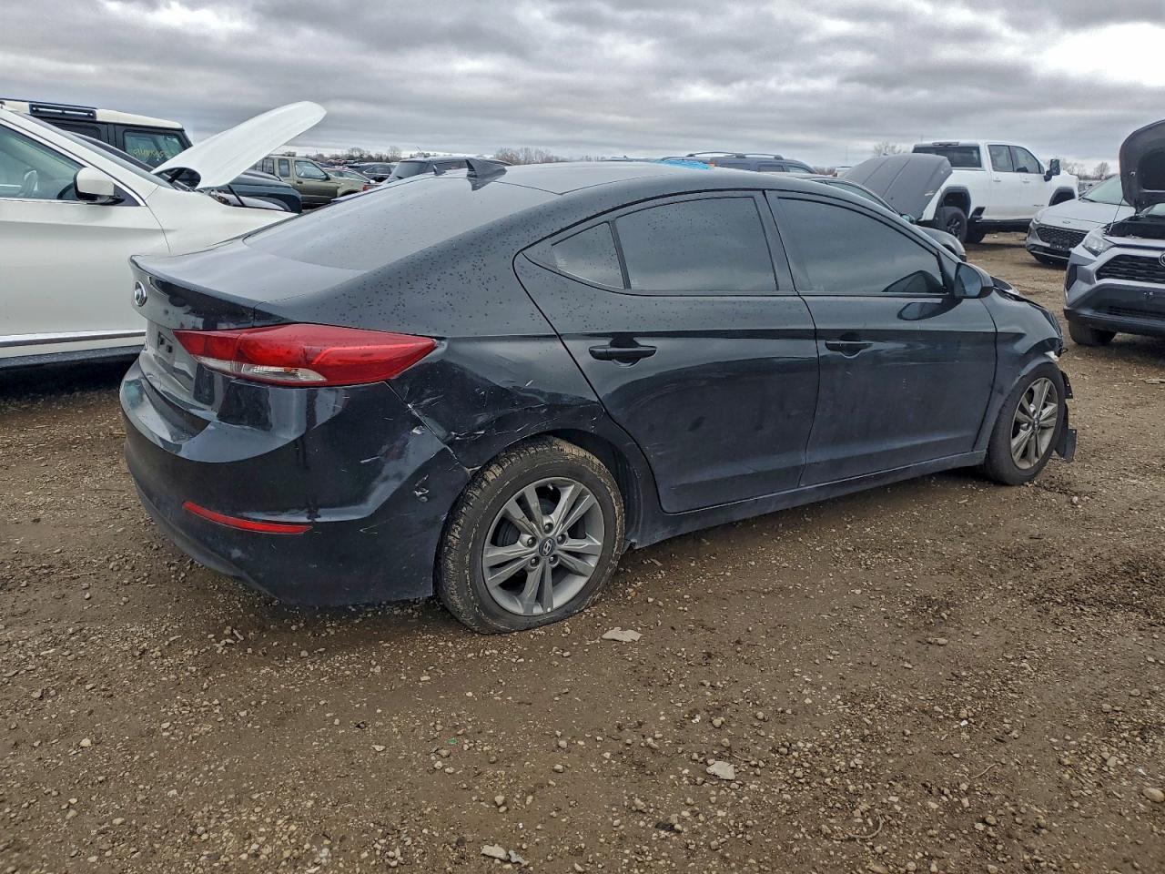 2017 HYUNDAI ELANTRA