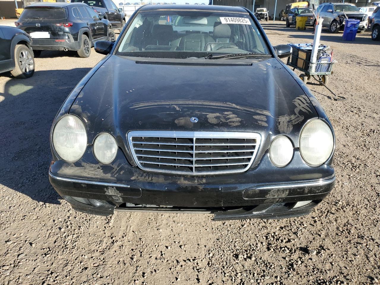 2001 MERCEDES-BENZ E-Class