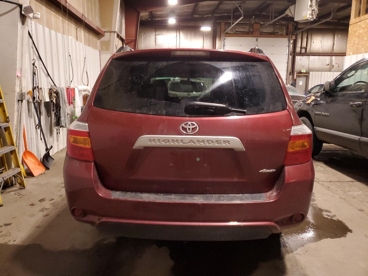 2010 TOYOTA HIGHLANDER