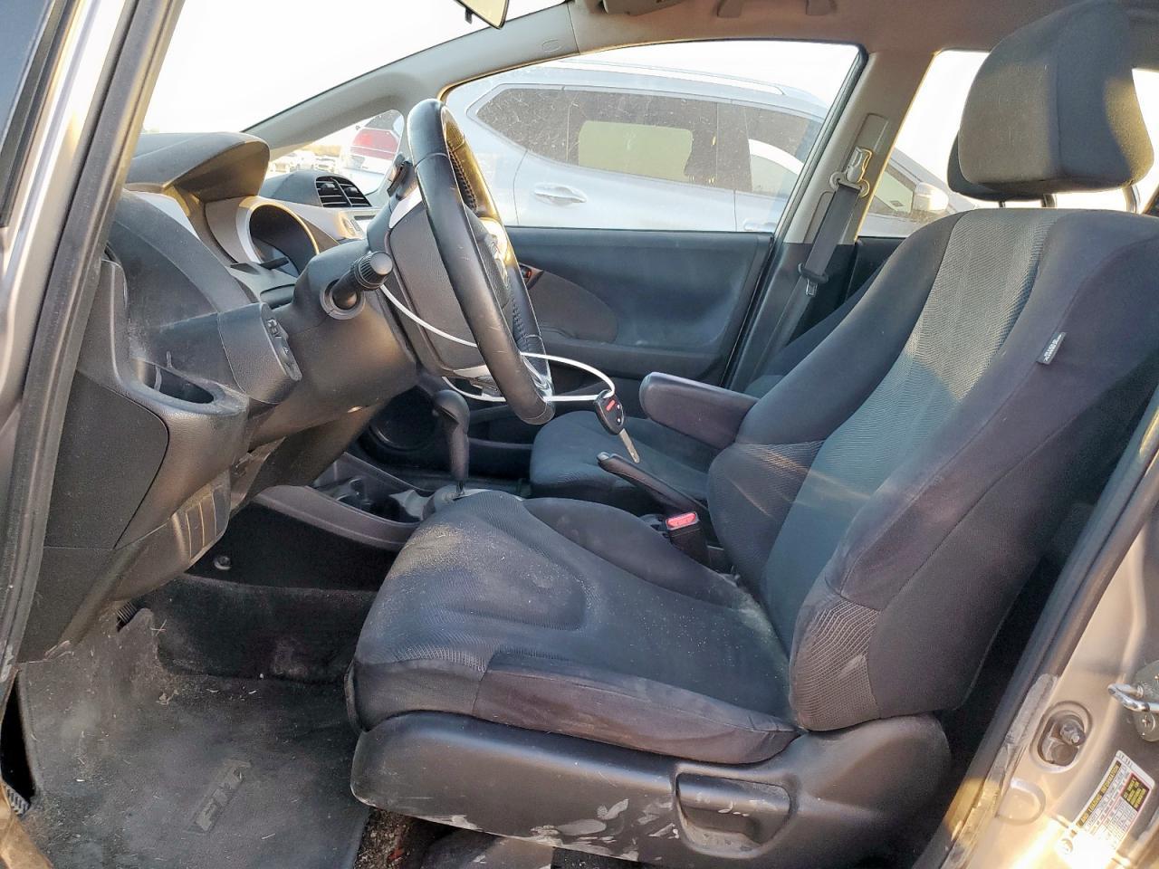 2010 HONDA FIT
