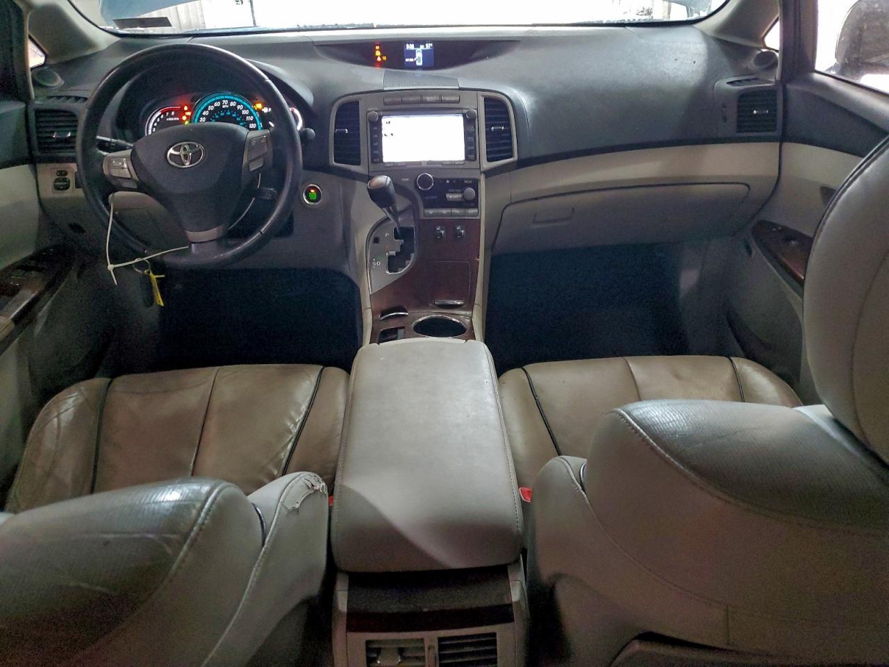 2010 TOYOTA VENZA
