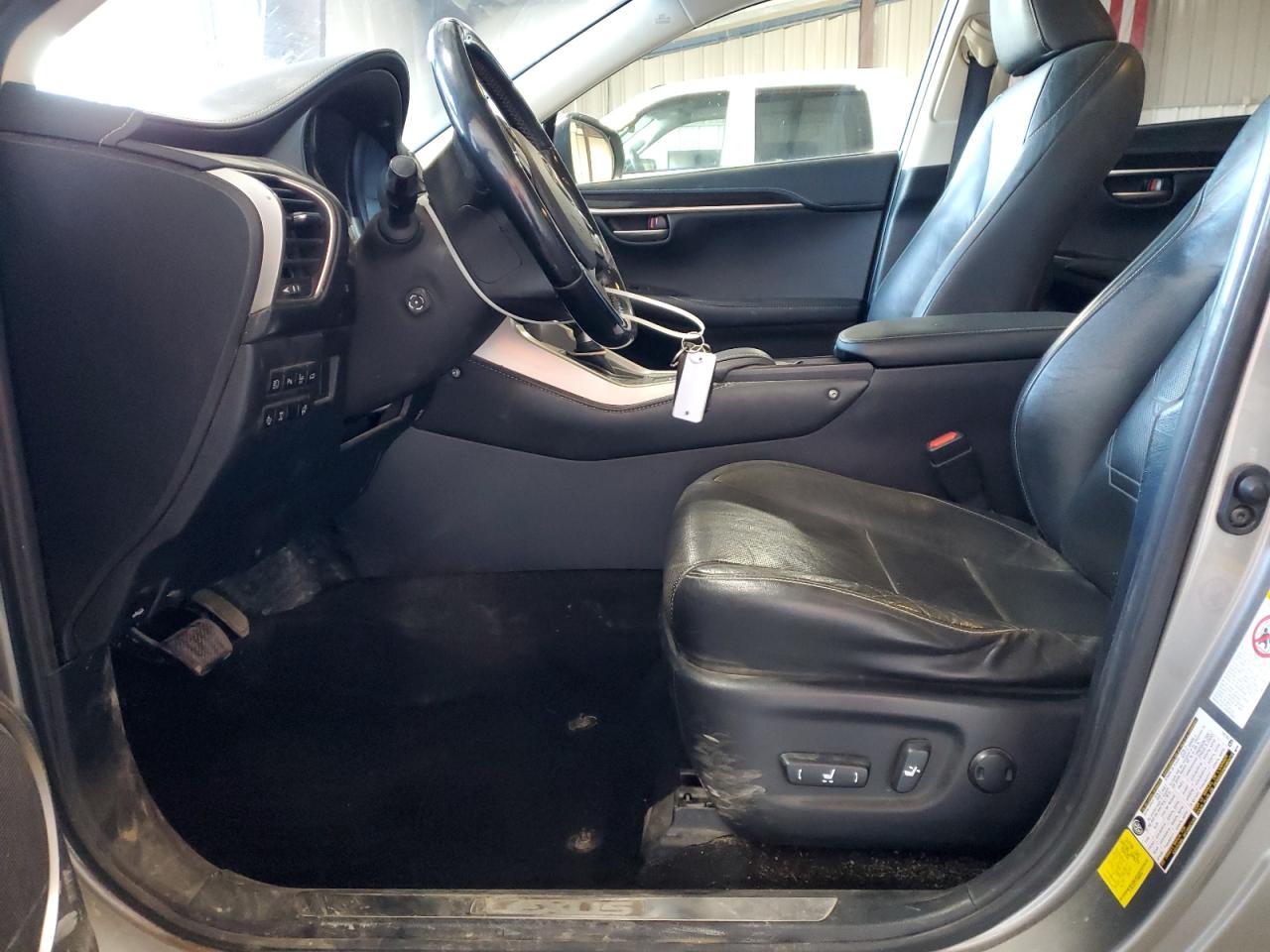 2015 LEXUS NX 200T