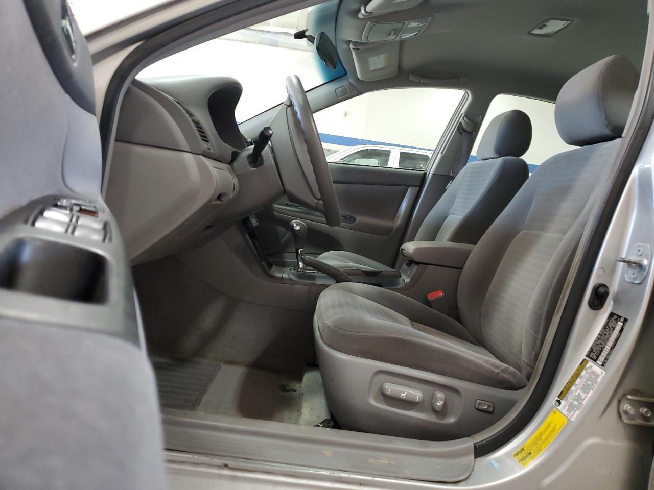 2005 TOYOTA CAMRY