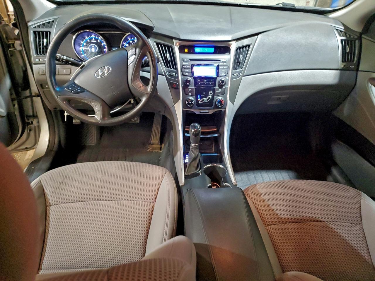 2013 HYUNDAI SONATA