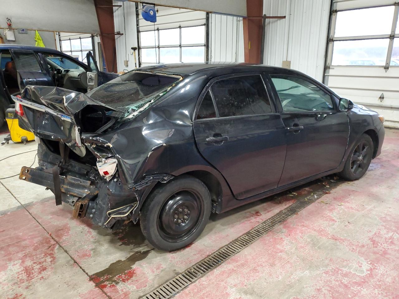 2011 TOYOTA COROLLA