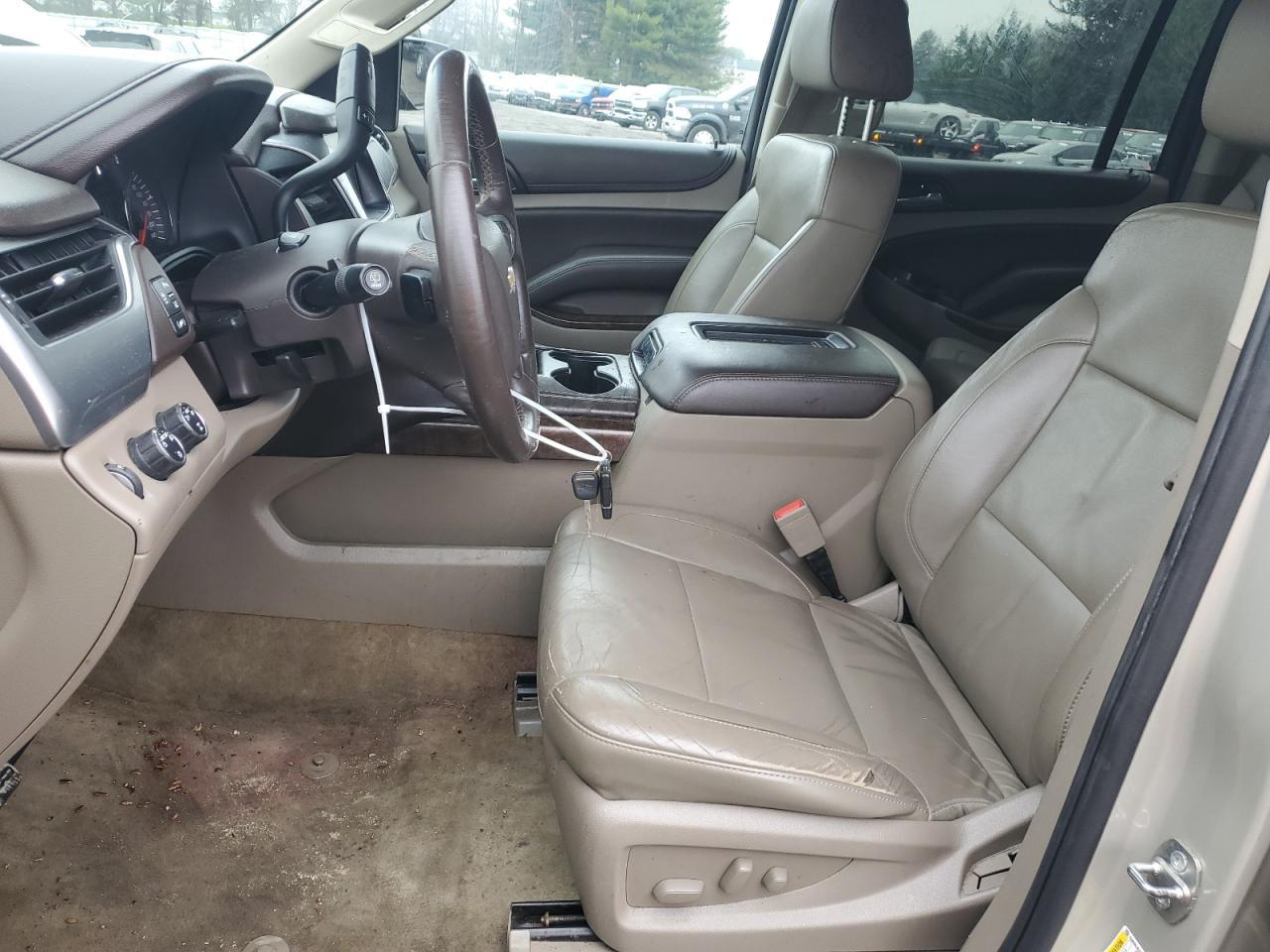 2015 CHEVROLET Suburban