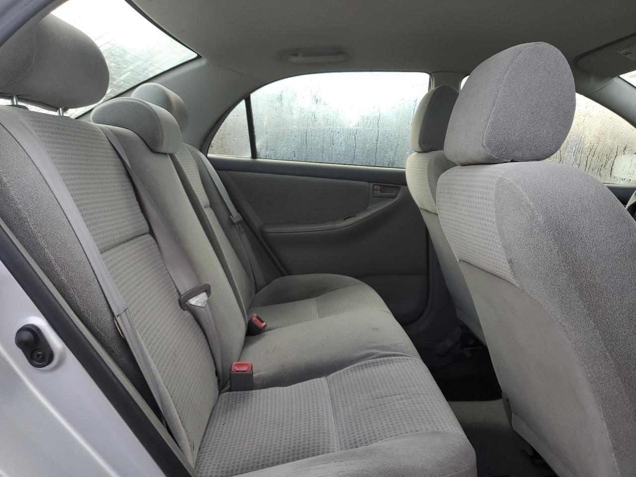 2005 TOYOTA COROLLA
