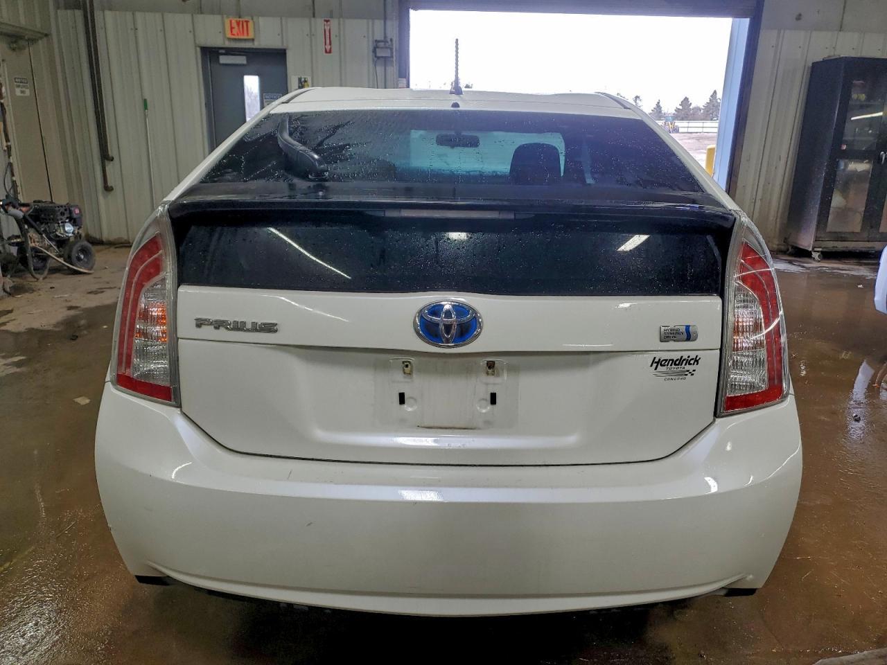 2014 TOYOTA PRIUS