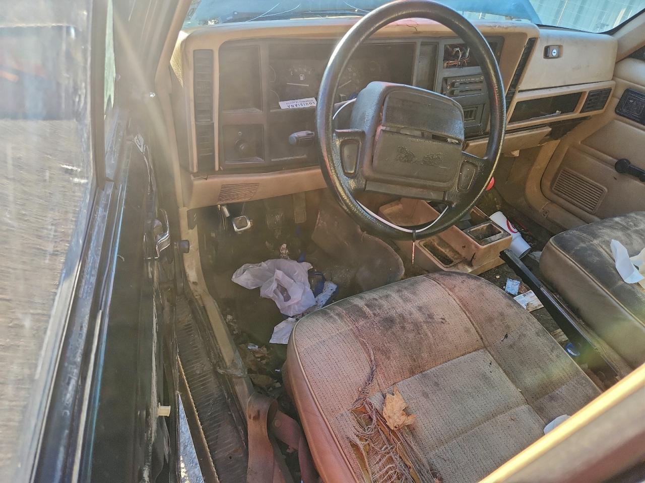 1995 JEEP CHEROKEE