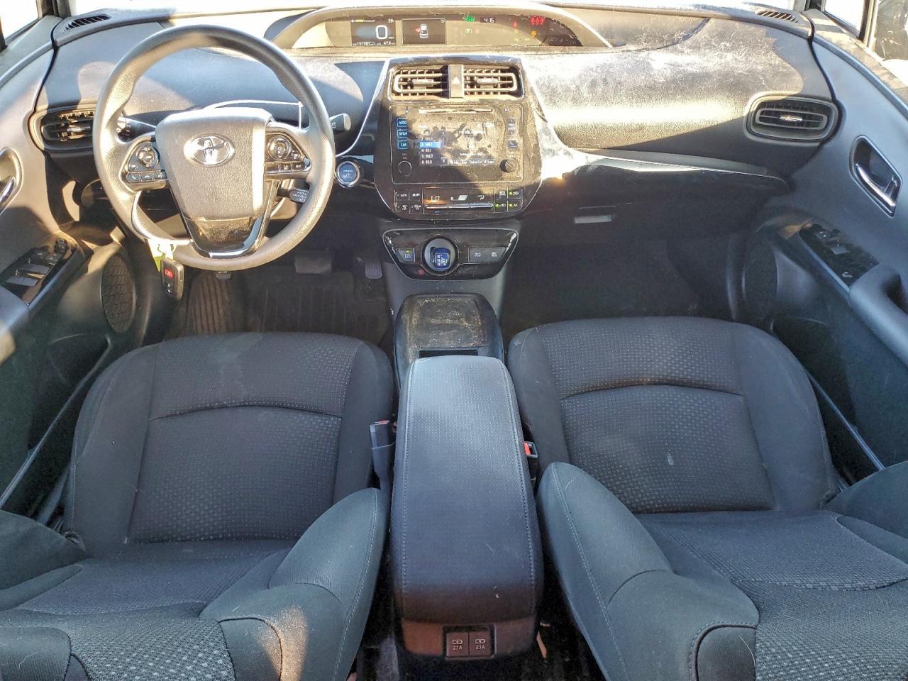 2019 TOYOTA PRIUS