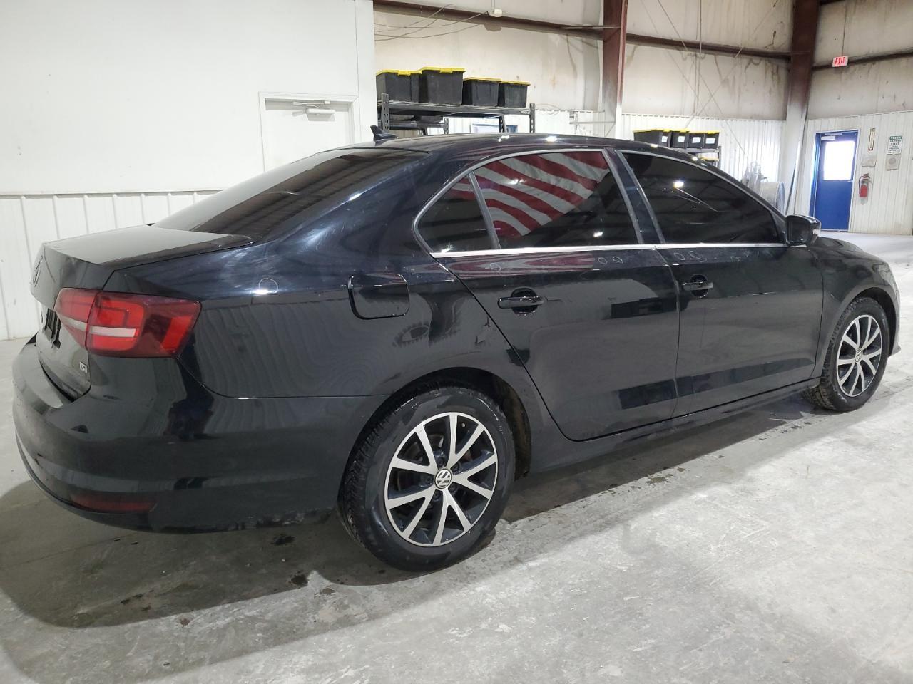 2017 VOLKSWAGEN JETTA