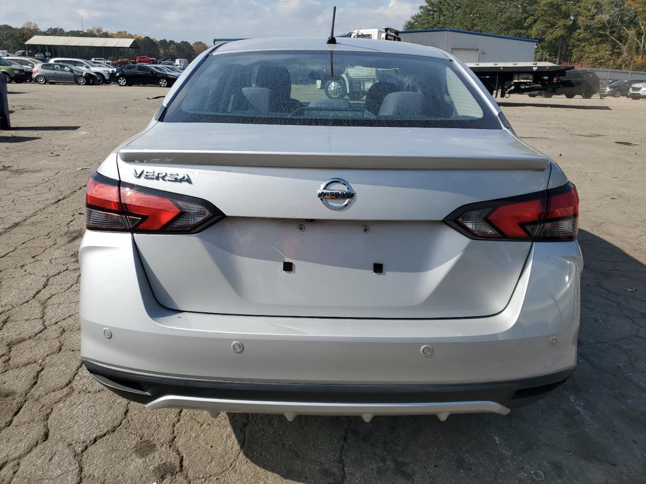 2020 NISSAN VERSA