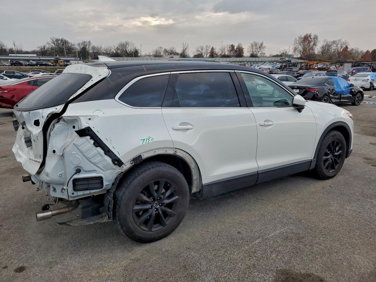 2022 MAZDA CX-9