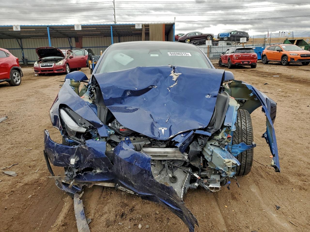 2023 TESLA MODEL 3